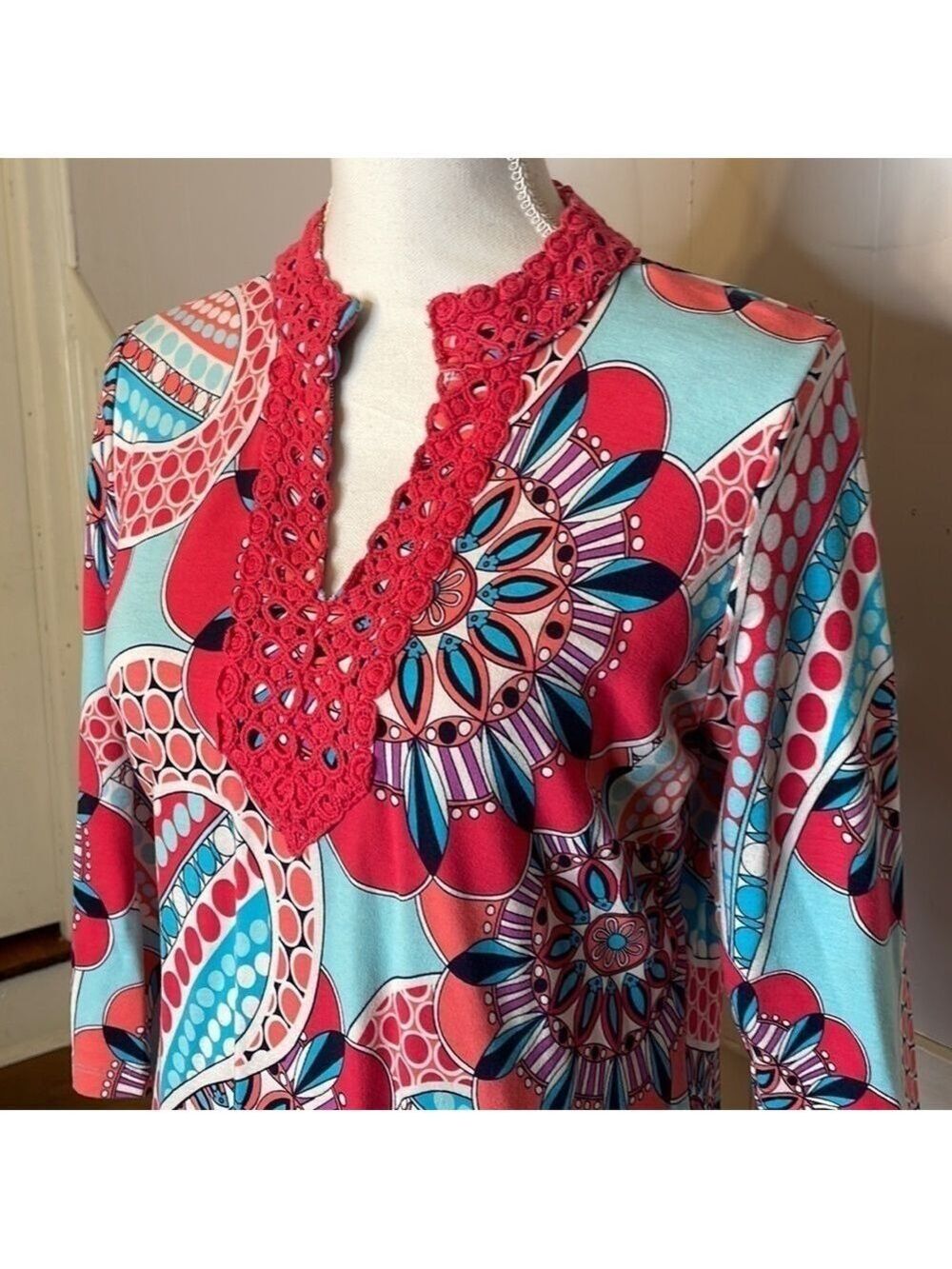 CROWN & IVY CURVY RETRO CROCHET KNIT SHIFT LONG 3/4 SLEEVE DRESS SIZE XS - Picture 3 of 15